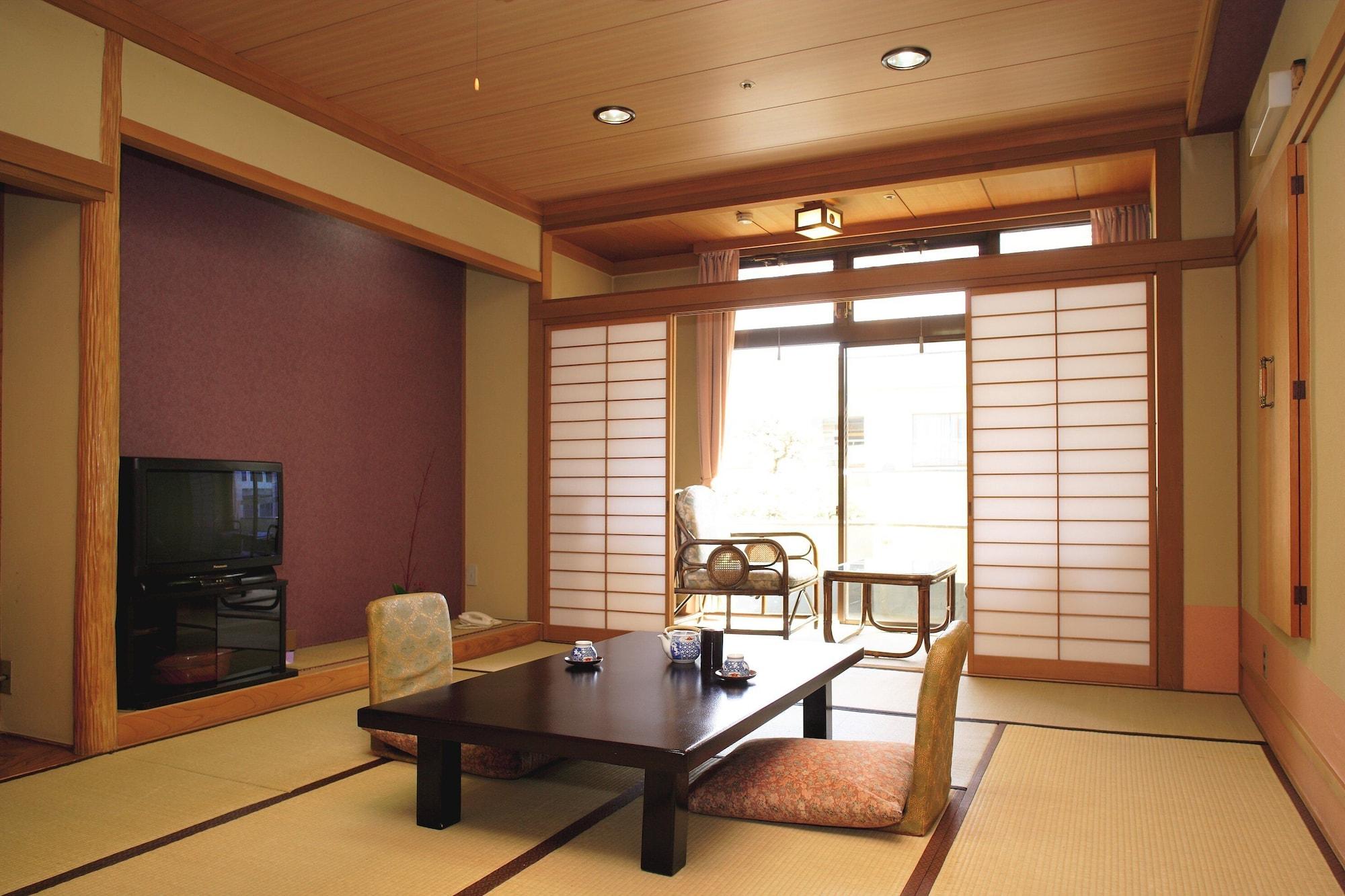 Отель 楽気ハウス甲斐路 Raki House Kaiji Fuefuki Экстерьер фото