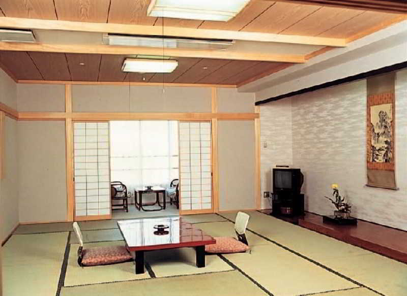 Отель 楽気ハウス甲斐路 Raki House Kaiji Fuefuki Экстерьер фото